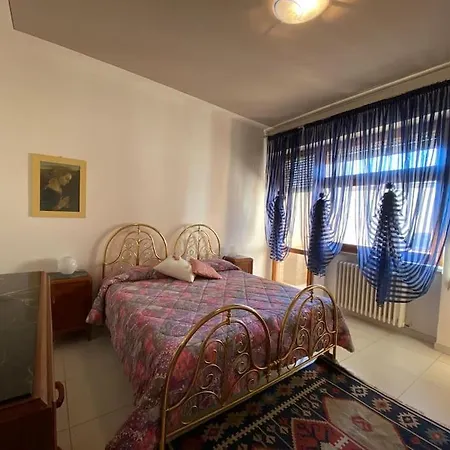 5 Posti Letto A 100 Metri Dal Mare - Rif.ferra